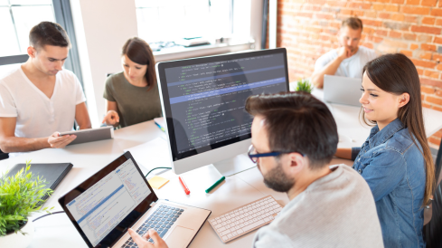 How a Professional Website Designer Can Improve Your Online Presence